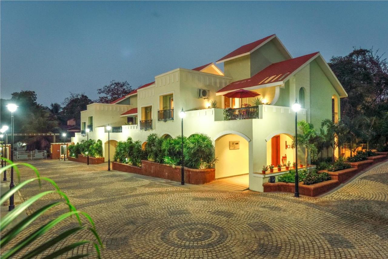 Joystreet - Beachy Blossom Villa Siolim Exterior photo