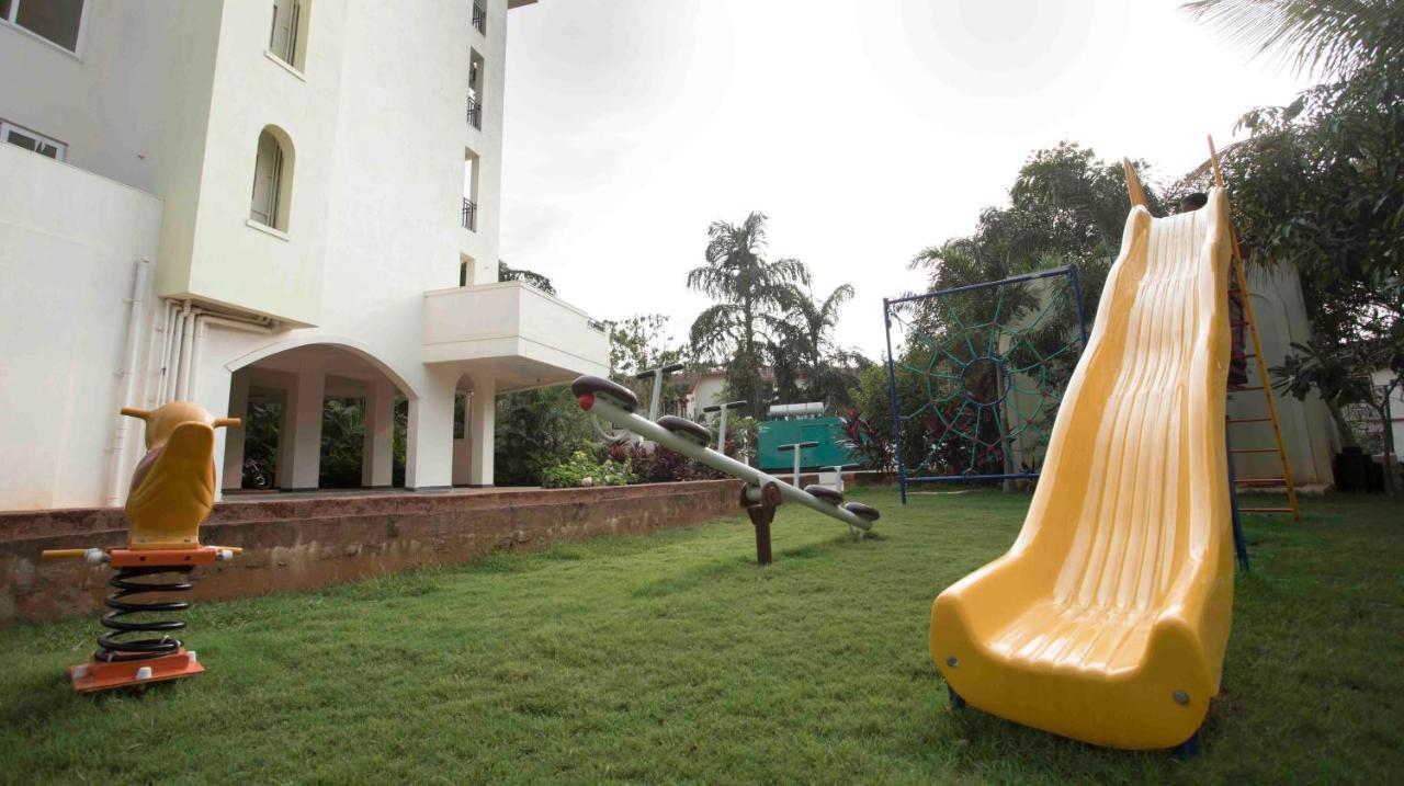 Joystreet - Beachy Blossom Villa Siolim Exterior photo